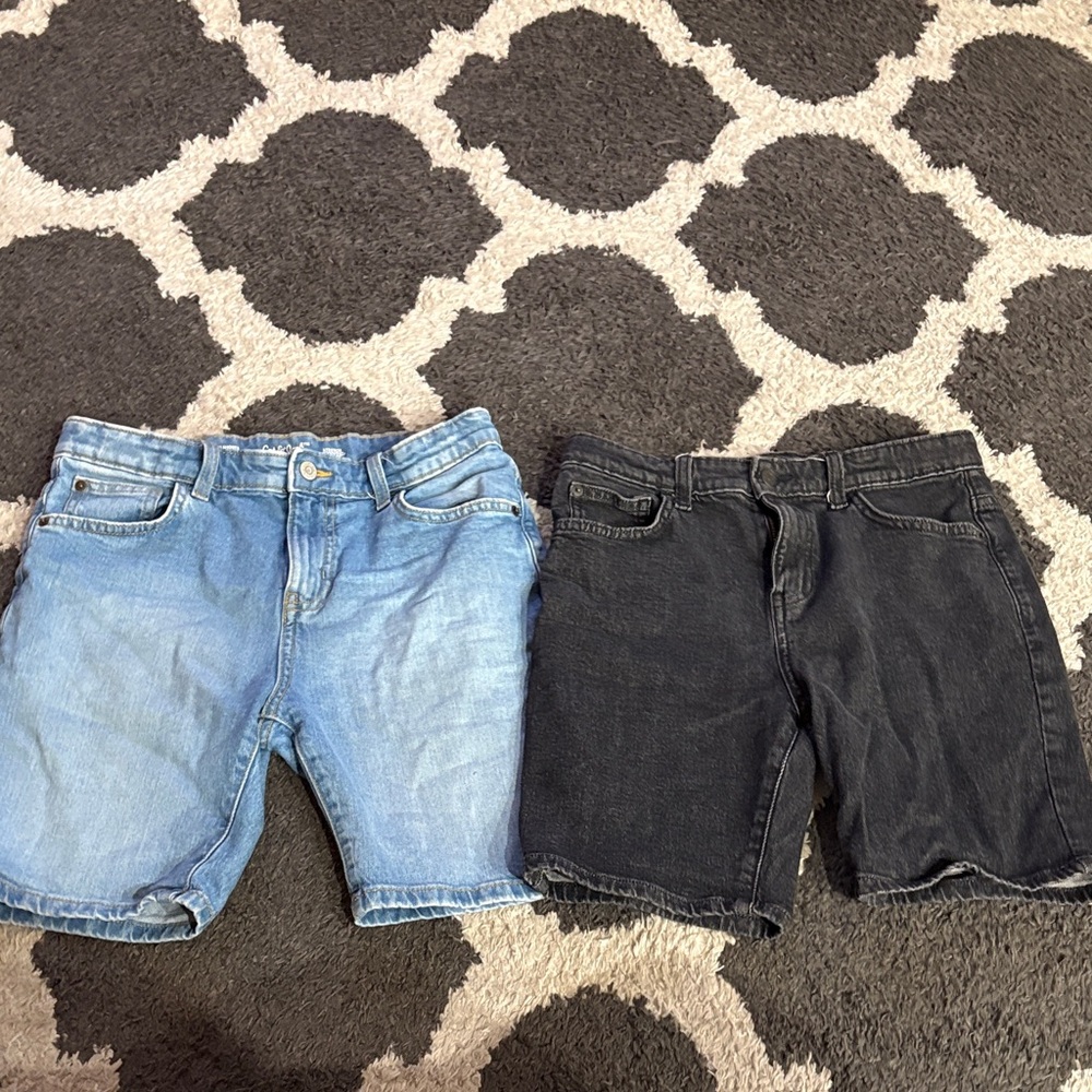 (2)Cat & Jack Shorts